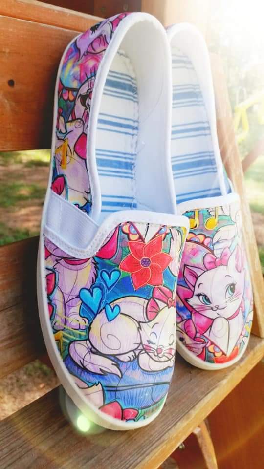 Cat Aristocratic Slide-on Shoes Women's Size 10