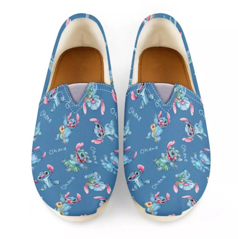 In Stock Women's Size 7 Shoes